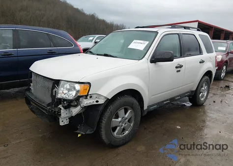 2011 Ford Escape Xlt из США, поврежденный, VIN 1FMCU9DG1BKC09182